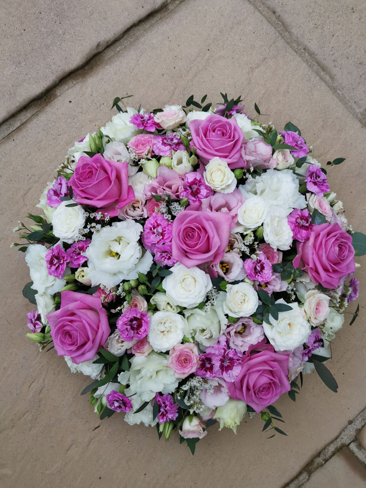 Pink and White Posy Pad